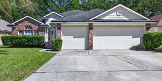 Larger Home On The Northside Gallery 1