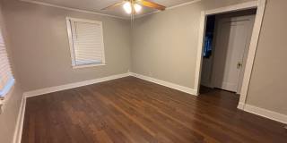 **CHARMING 2/1 BENTON HOME** **CHARMING 2/1 BENTON HOME** Gallery 15