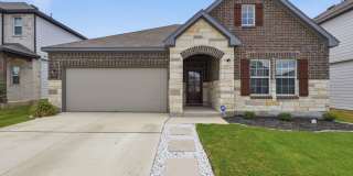 Modern 3BR + Office Near Lackland A.F.B. Gallery 1