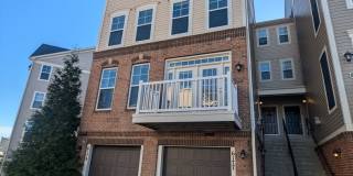 Beautiful 3 level townhouse in Jefferson Place ready for you mid July! Gallery 1
