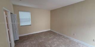 16735 SW 95th St Gallery 2