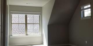 2367 Houston Street Gallery 13