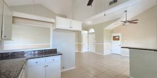East El Paso 3 bed 2 bath Refrig A/C Gallery 12