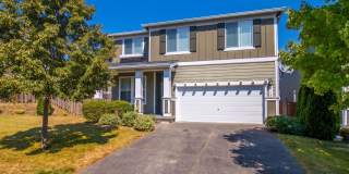 Spacious 5-Bedroom Spanaway Home with Lower-Level Suite & Convenient JBLM Commute! Gallery 1