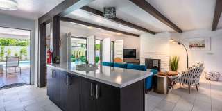 Luxury Mid-Century Retreat in the Heart of the Historic Movie Colony (Monthly Only - No Long Term) Gallery 29
