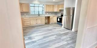 517 W Hull Street Gallery 17