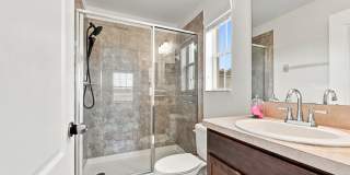 Spacious 4-Bedroom Townhome in Gated Meadow Pointe Gallery 17