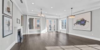 5000 Royal Court Gallery 5