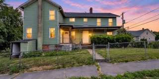 127 1/2 N Garfield Avenue 127 1/2 N Garfield Avenue Gallery 1