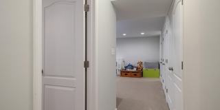132-B PINEVIEW Avenue Gallery 26