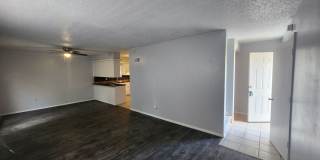 Very nice home located in the Eisenhower Village! NO PETS! Gallery 5