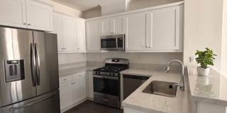 Welcome home to this beautiful Murrieta Town Home! Gallery 11
