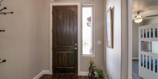 Three Bedroom Home-Pets Negotiable Gallery 8