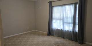 2581 Laurel Circle Gallery 9