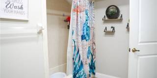 114 Greenwood Avenue Gallery 16