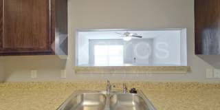 5000 Thomas Street Gallery 6