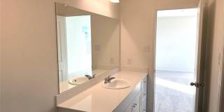 1901 Chapel Hill Road Gallery 25