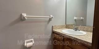 1114 ROMAINE CIR W Gallery 5