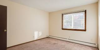 2017 Pillsbury Ave Gallery 12