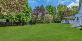 22 Meadow Lane Gallery 35
