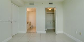 1871 NW S River Dr Gallery 17