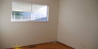 Bright 3 bed 2 bath 1,356 sq. ft. Single Family Home In Woodland Gallery 18