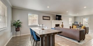 WatersEdge Denton Apartments Gallery 13