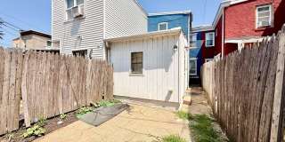 570 LINE Street Gallery 11