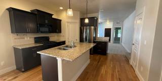 Spacious 3 Bedroom Home with Main-Level Primary Suite in Greenbriar Commons Gallery 3
