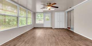 Charming East Memphis home Gallery 18
