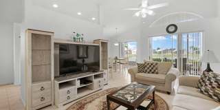 364 NW Sunview Way Gallery 8