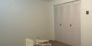 2375 Adams Street Gallery 8