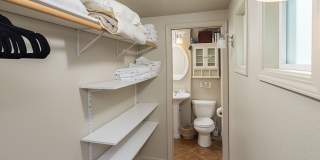 139 SE Heyburn Gallery 14