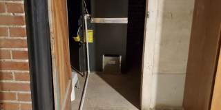 Cute, Quiet and Renovated One Bedroom Finished Basement in Eaton Gallery 24