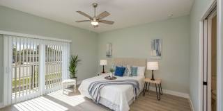 900 PADDLEBOARD CT TOWNHOUSE IN HEART OF MELBOURNE Gallery 13