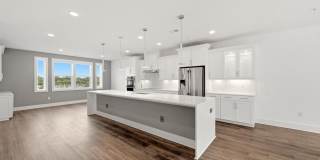 44824 TIVERTON SQ Gallery 14