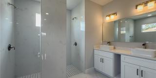 417 Paddock Street Gallery 19