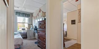 32 School Street Gallery 11