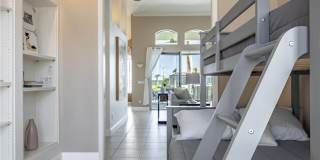 5323 SW 28th Place Gallery 24