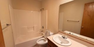 623 Valley View Gallery 5