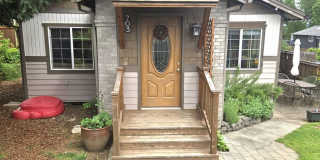 Great Location! Welcome Gardners! Tons of nice amenities ! * Landscape Service is Included * Gallery 3