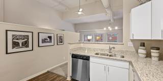 The Lofts at Shillito Place Gallery 25