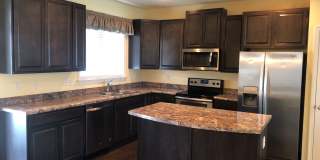 Suncrest Village- 3 Bedroom, Bonus Room and 3.5 Bathroom Townhome- Available Now! Gallery 11