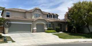 Beautiful, Expansive Paseo Del Sol Pool Home for Rent Gallery 1