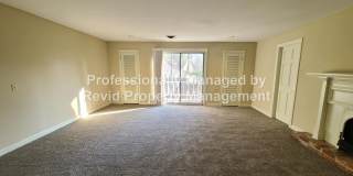 HUGE home in East Buntyn near U of M Gallery 39