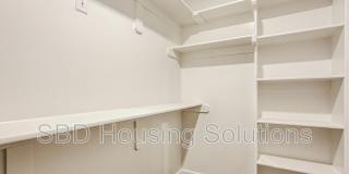 2913 S Harvard Ave D Gallery 6