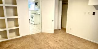 925 Wilson Avenue South - 3 Gallery 12