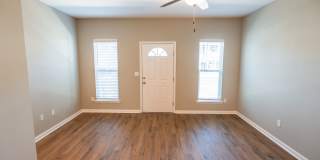 Beautiful 3 Bedroom 3 Bath Gallery 7