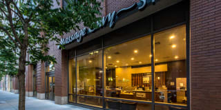 The Victor by Windsor Gallery 40