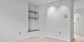 6352 Aurelia St Gallery 8